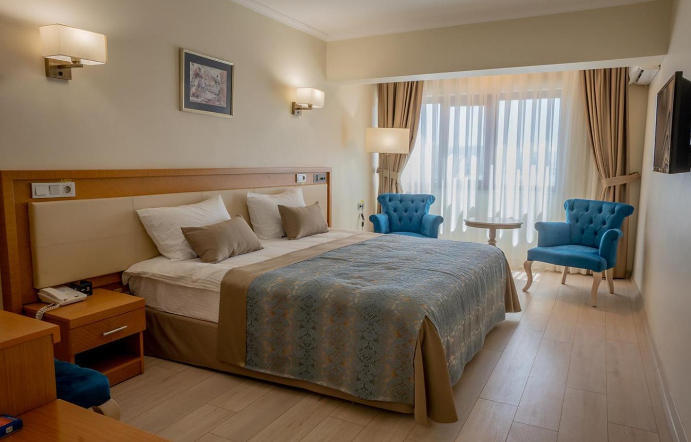 Patalya Lakeside Resort Hotel Golbası Zewnętrze zdjęcie