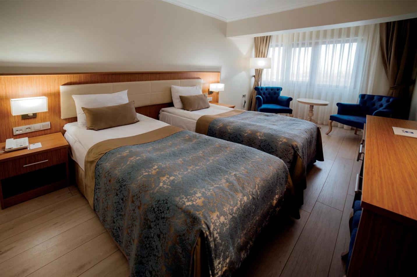 Patalya Lakeside Resort Hotel Golbası Zewnętrze zdjęcie