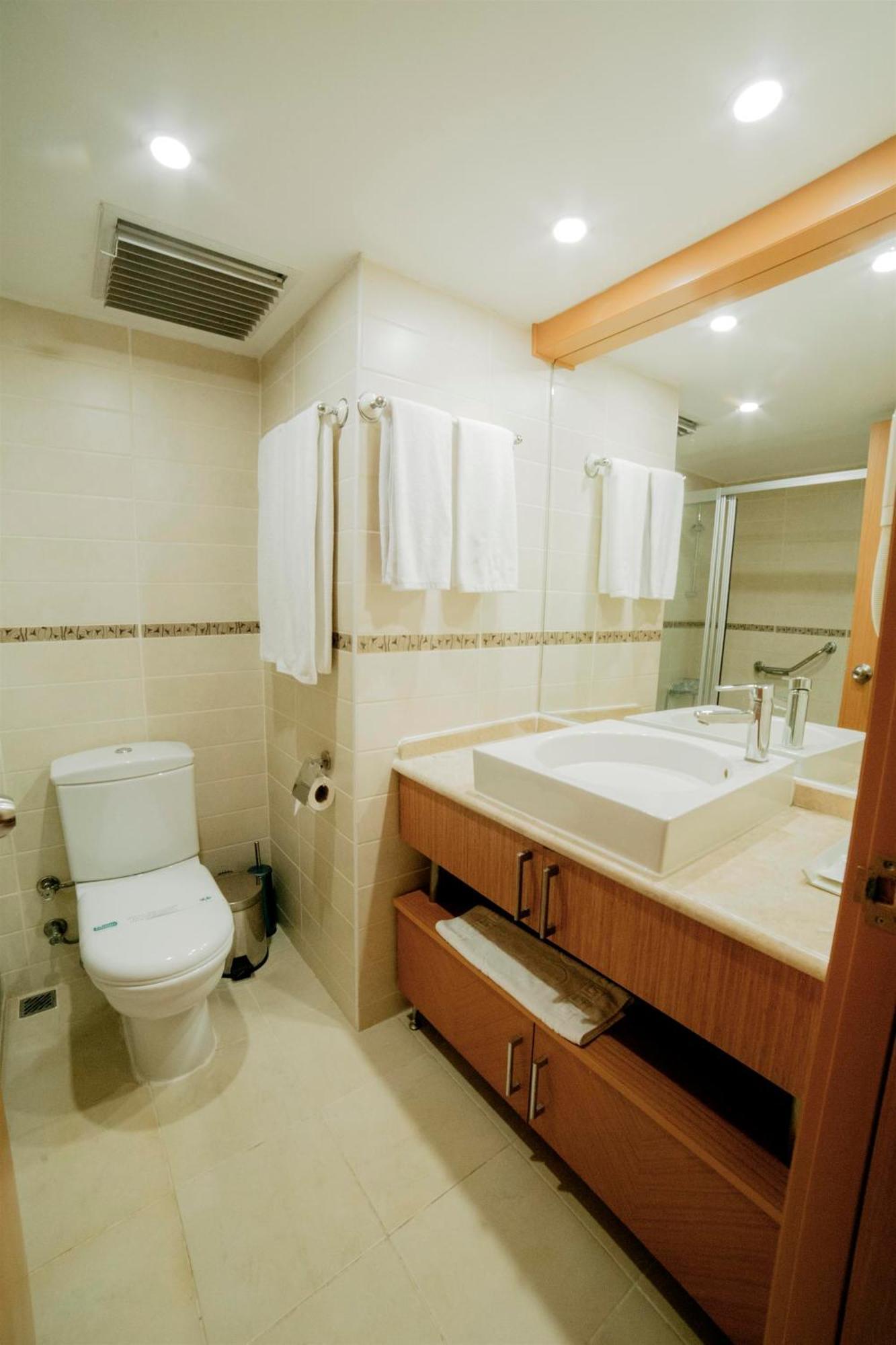 Patalya Lakeside Resort Hotel Golbası Zewnętrze zdjęcie