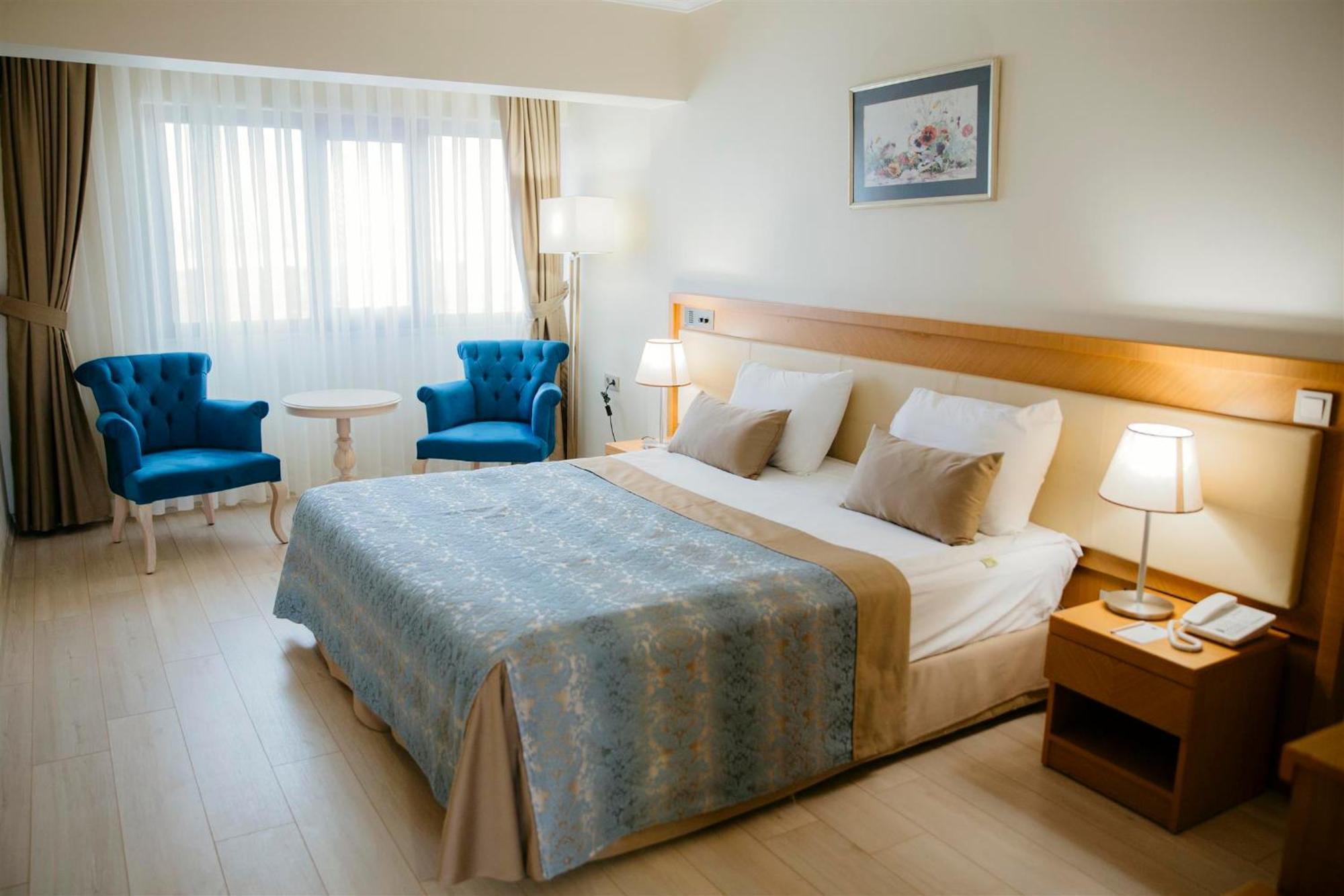 Patalya Lakeside Resort Hotel Golbası Zewnętrze zdjęcie